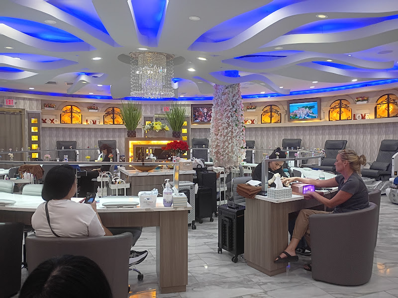 MILANO NAIL SPA PRESTON FOREST 3
