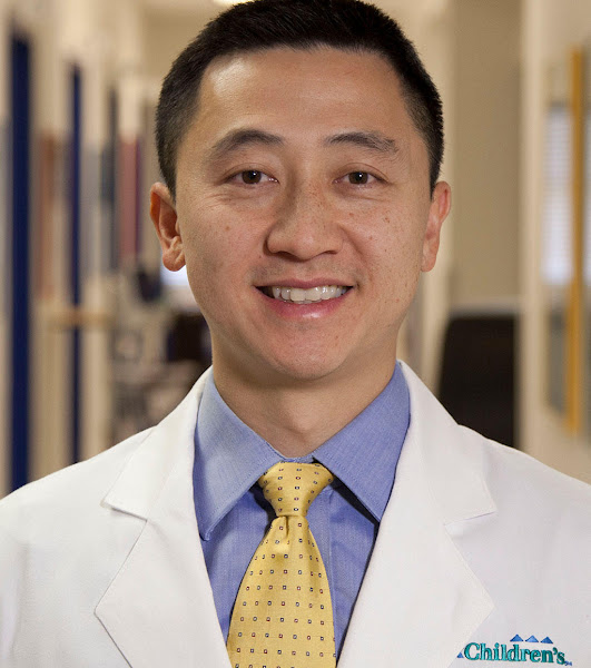 Dr. Vuong Dao 5