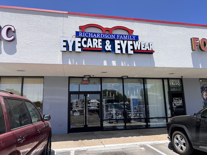 Richardson Family EyeCare & EyeWear