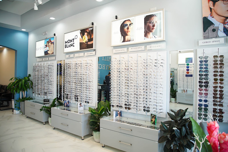 Richardson Family EyeCare & EyeWear 3
