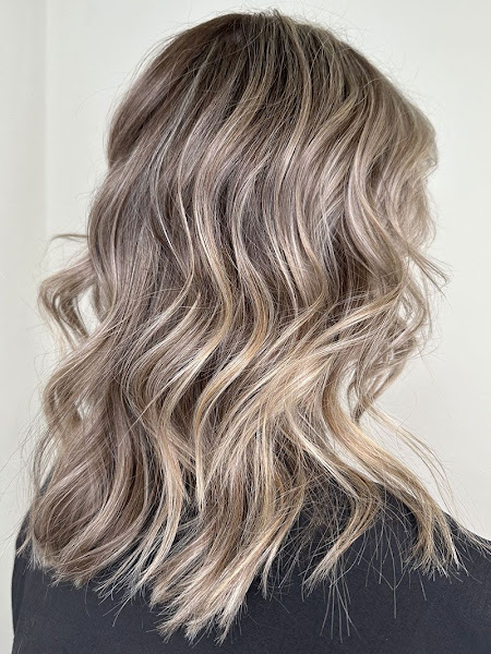 Lyly Hair Salon 2