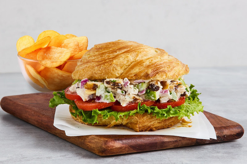 Corner Bakery Cafe 4