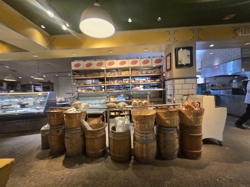 Eatzi’s Market & Bakery 4