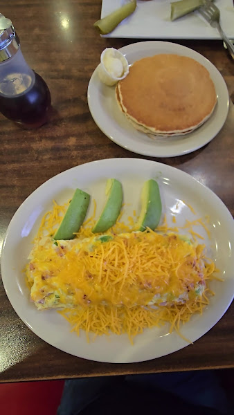 Cindi’s NY Deli & Restaurant 2