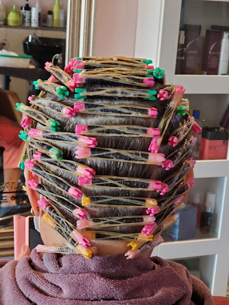 Gold Hair Salon 2