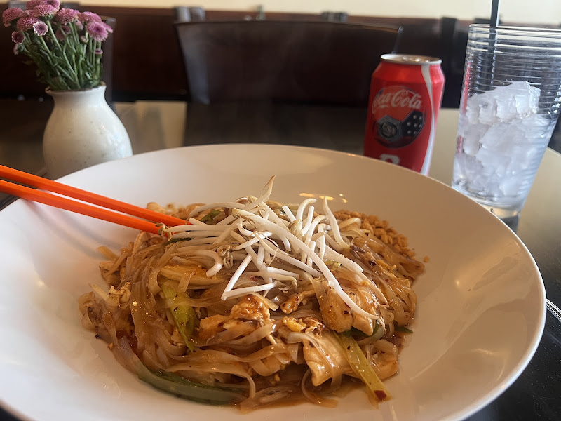 Lemongrass Thai Eatery 4