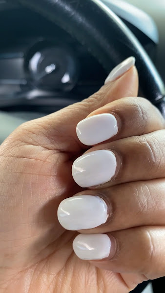 Glo Nail Lounge & Spa 2