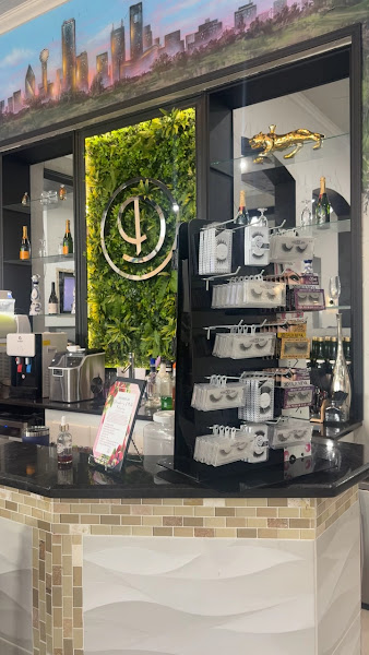Dallas Nail Bar & Spa 2