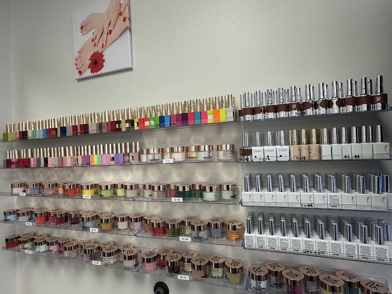 K & H NAILS LLC 2