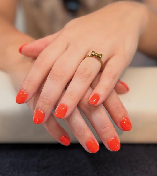 A LUXURY TIME NAIL BAR 3