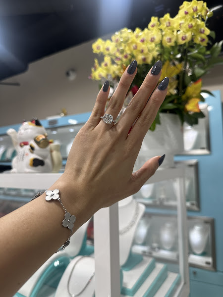 Minh Hang Diamond & Jewelry Inc.