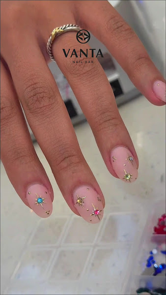 VANTA NAIL BAR 2