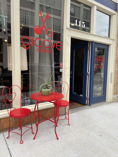 Groove Hair Salon 4