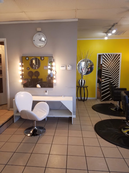 Ultra Glam Salon 2