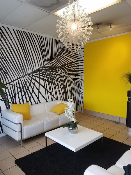 Ultra Glam Salon 3
