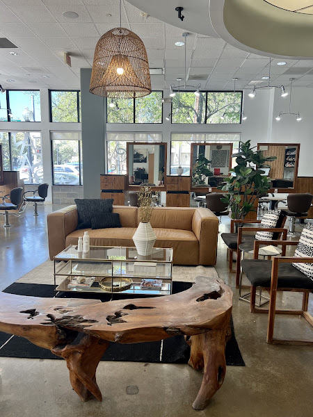Lure Salon