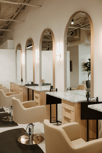 One Studio Salon 3