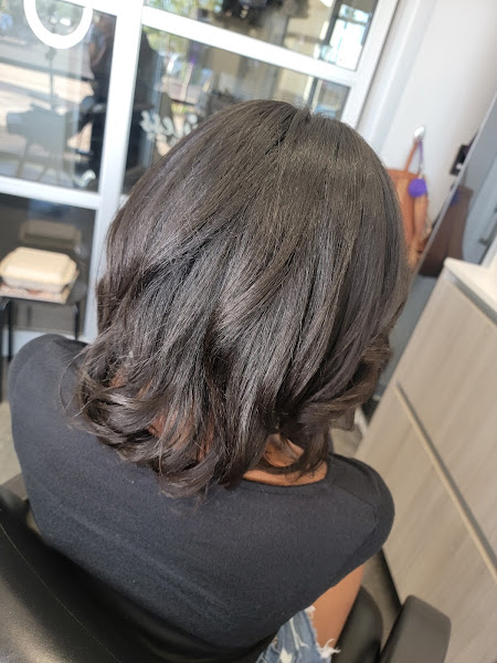 Her Jazziness Salon 2