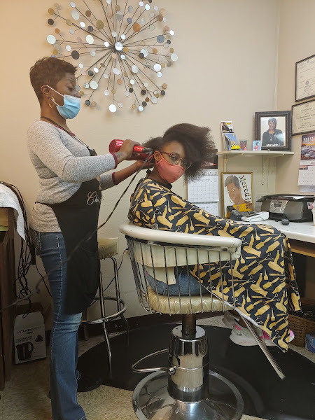 Chic Hair & Nail Salon 3