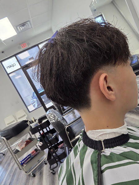 Michael Salon 1