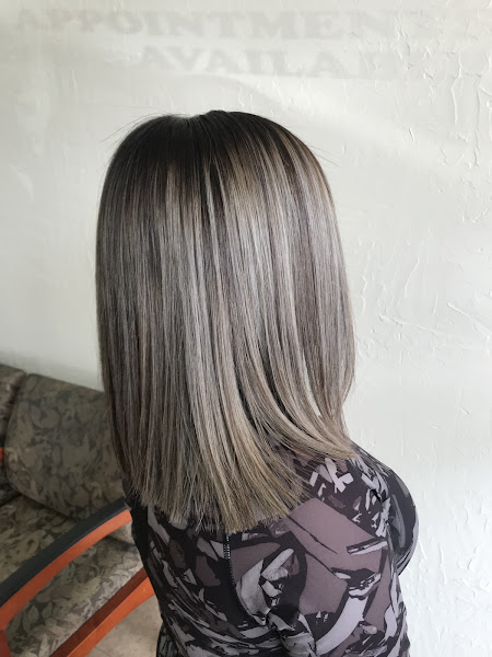 Divina's Hair Salon