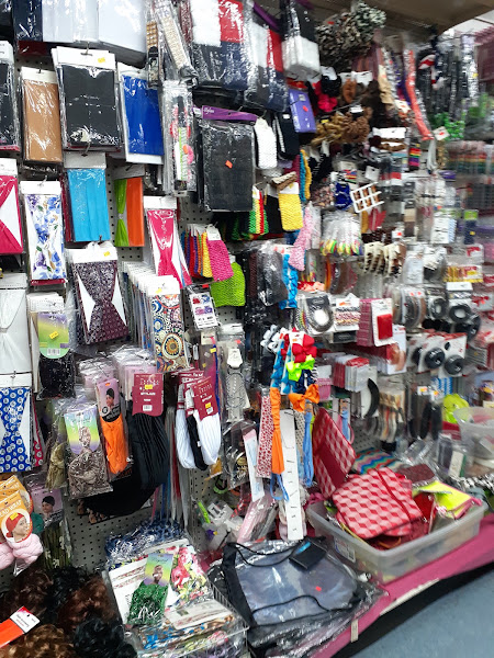 E T Beauty Supply & Wholesale 4