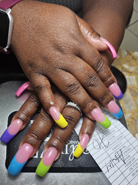 Q-1 Nails 2