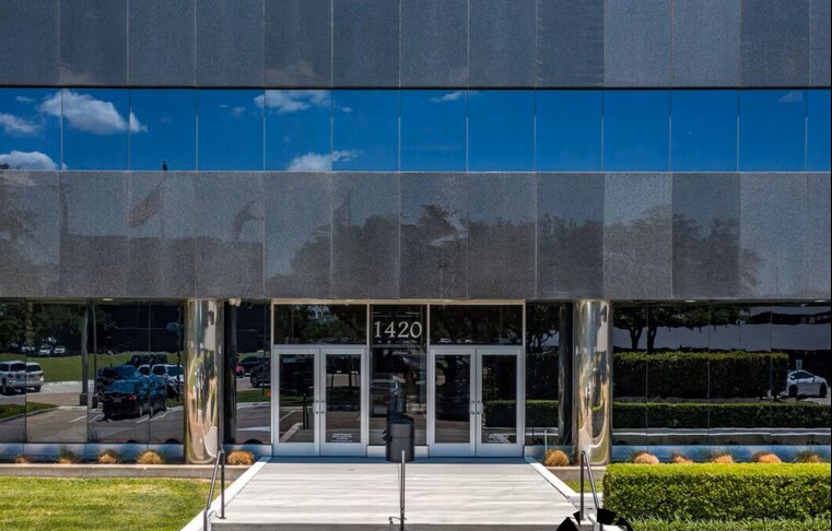 Vanguard Insurance & Financial Services LLC 2