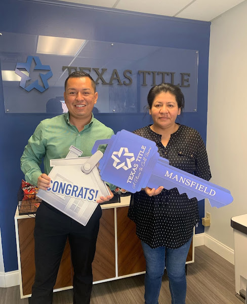 Cristobal Salinas REALTOR - Only 1 Realty Group 4