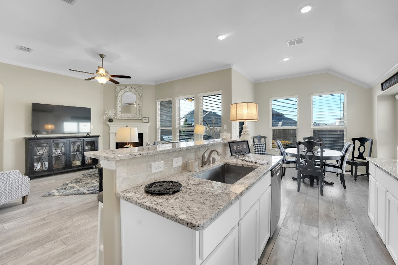 King Realty 2