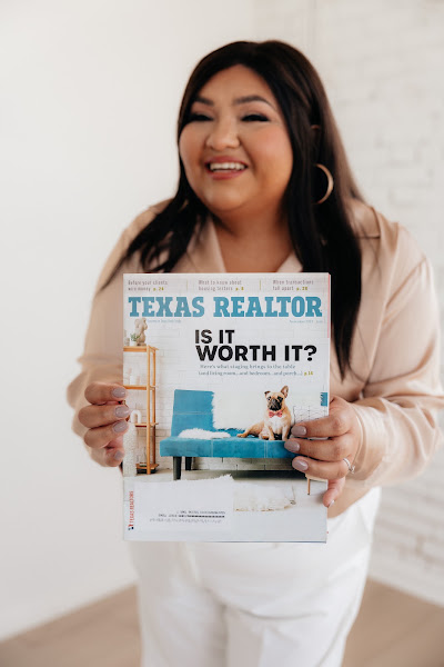 Jennifer Martinez, Realtor® | Only 1 Realty Group 1
