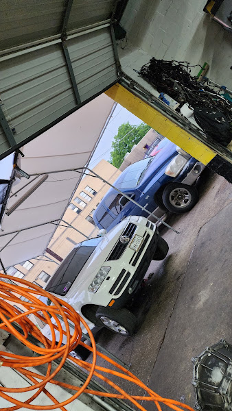 Vega's Auto Service 2