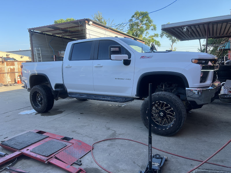 R S Auto Care 5