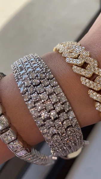 Dr. Gold Jewelry & Diamonds 2