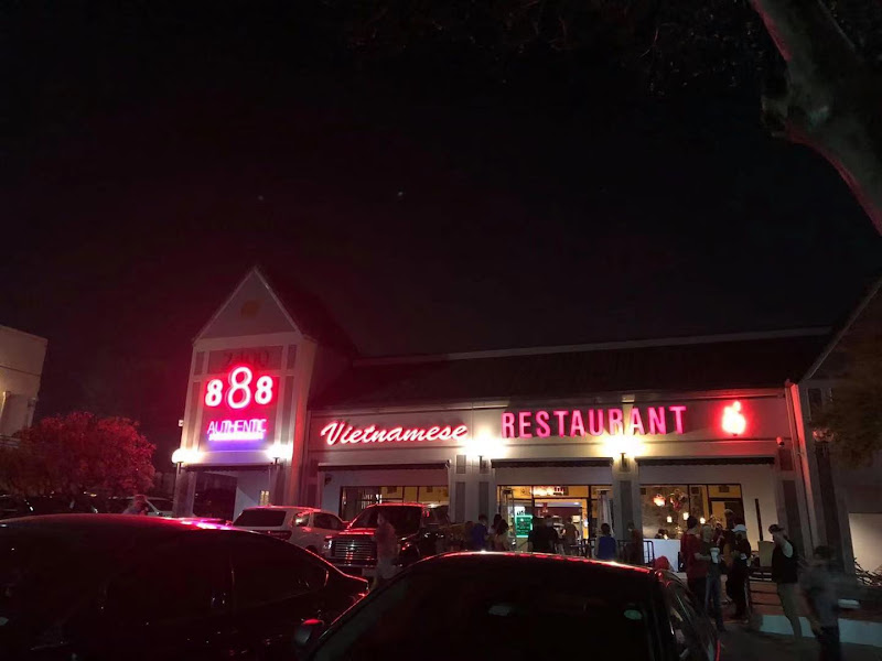 888 Pan Asian Restaurant 4