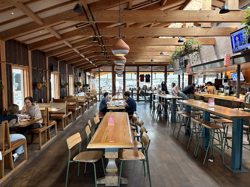 Loro Asian Smokehouse & Bar