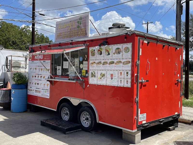 KUWAY’S BANH MI 4