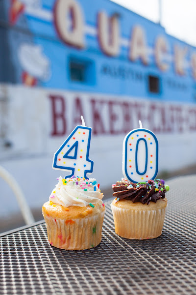 Quack's 43rd Street Bakery 3