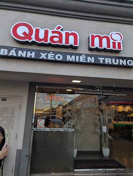 Quán Mii Restaurant 3