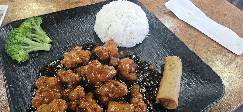 Fresh Bowl Restaurant 3