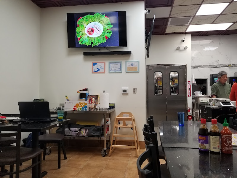 Pho 318 1