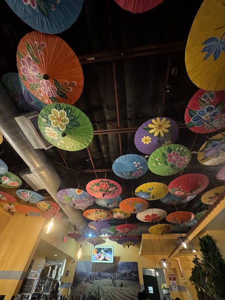 Sap's Ver Fine Thai Cuisine 5