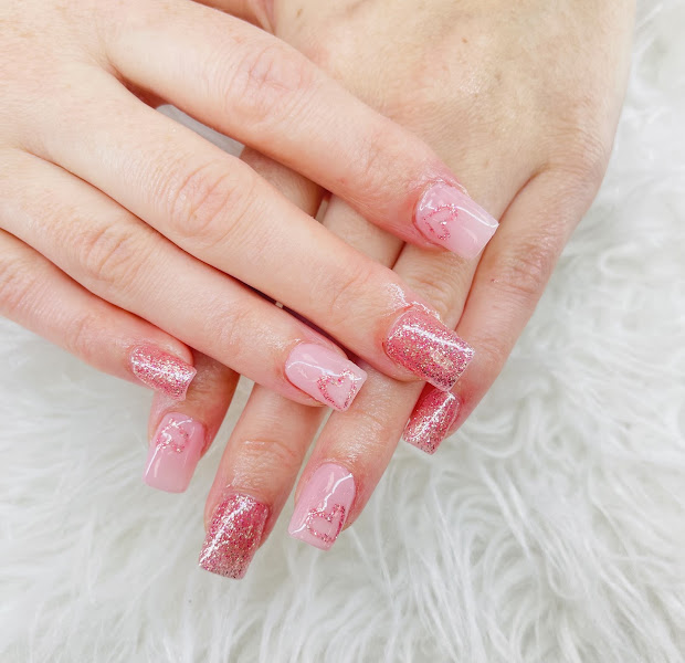 Lisa’s Nails 4