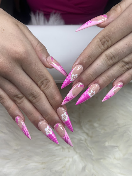 Amor Nails & Spa 3