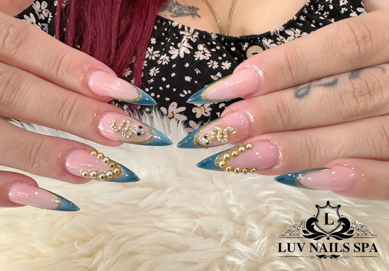 LUV Nails & Spa 3