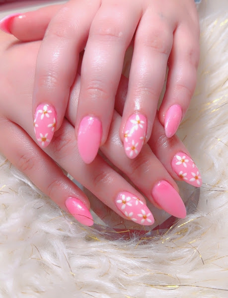 Sandy VIP Nails 3
