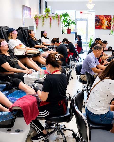 JOE NAILS - NON TOXIC SALON AUSTIN TX