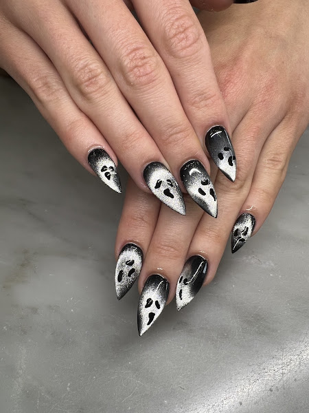 GALLERIA NAILS & SPA 4