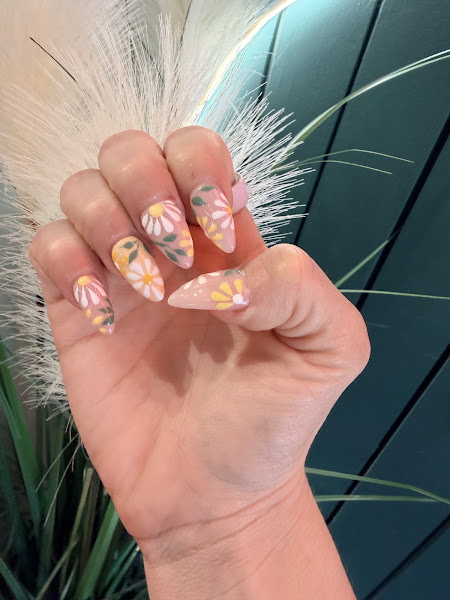 Coffee N Nails Austin 4