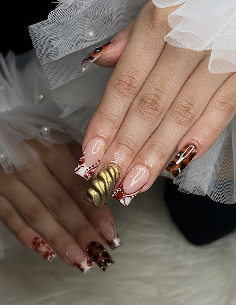 L'Amour Nails